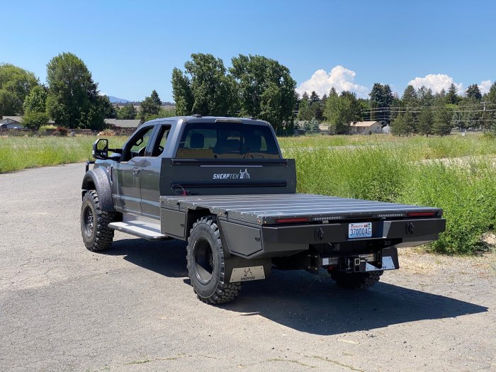 Custom fabrication aluminum beds truck Custom truck bed fabrication services