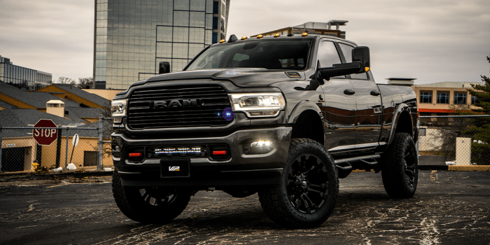 RAM 2500 custom exhaust shops in Phoenix