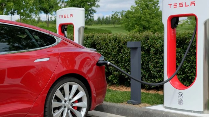 Cost to replace Tesla battery pack