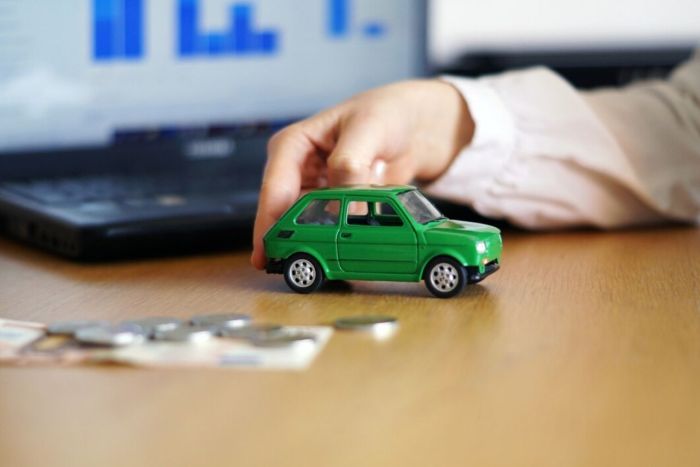 Pay-as-you-drive insurance startups 2025