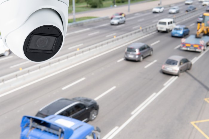 High-end dash cams for fleet vehicles